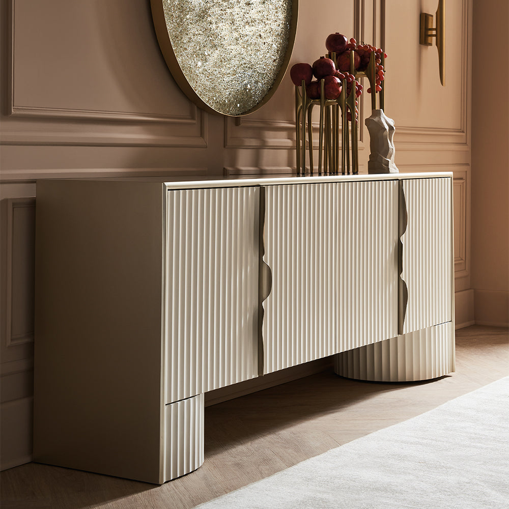 CORINTHIAN MEDIA CABINET