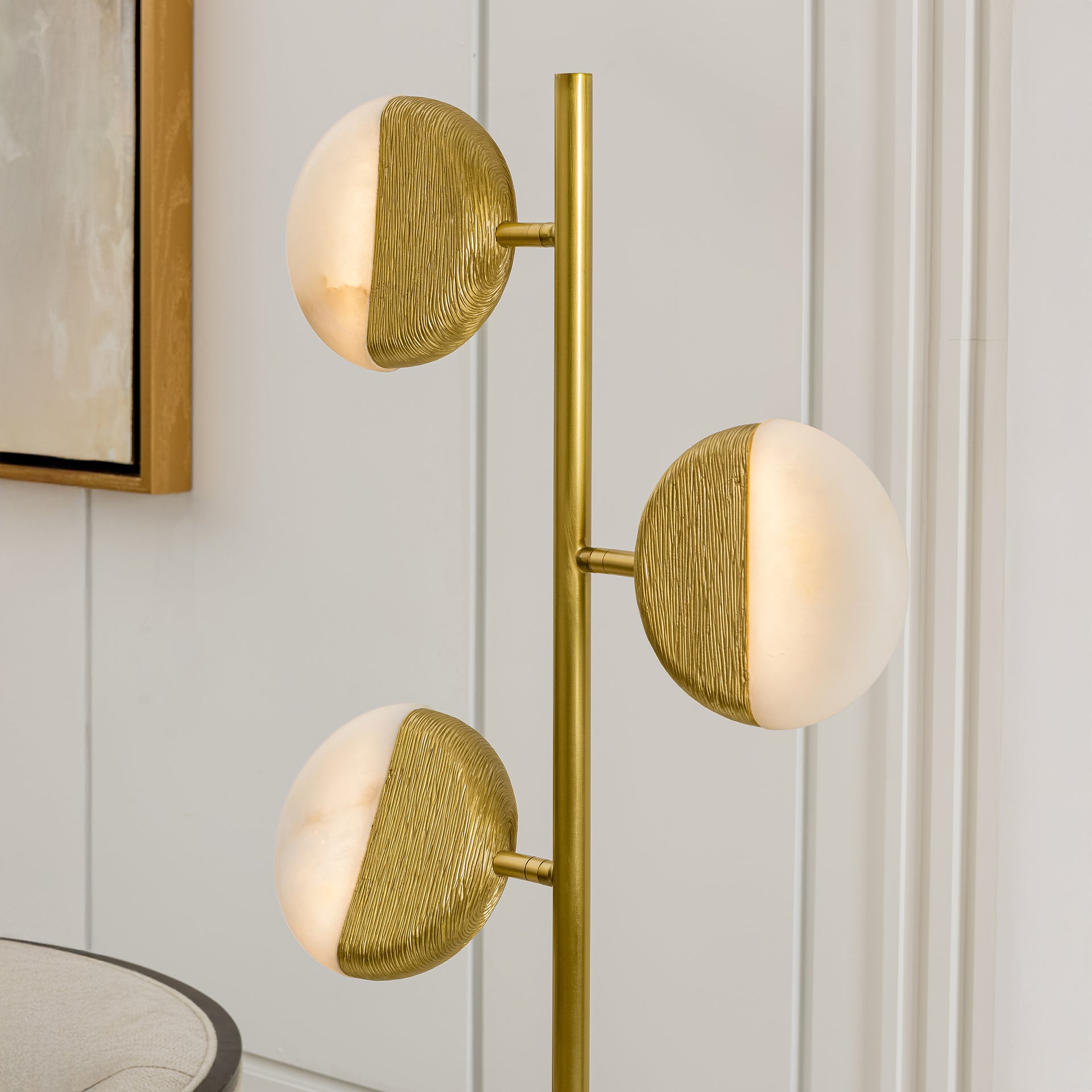 PILEA ANTIQUE BRASS FLOOR LAMP