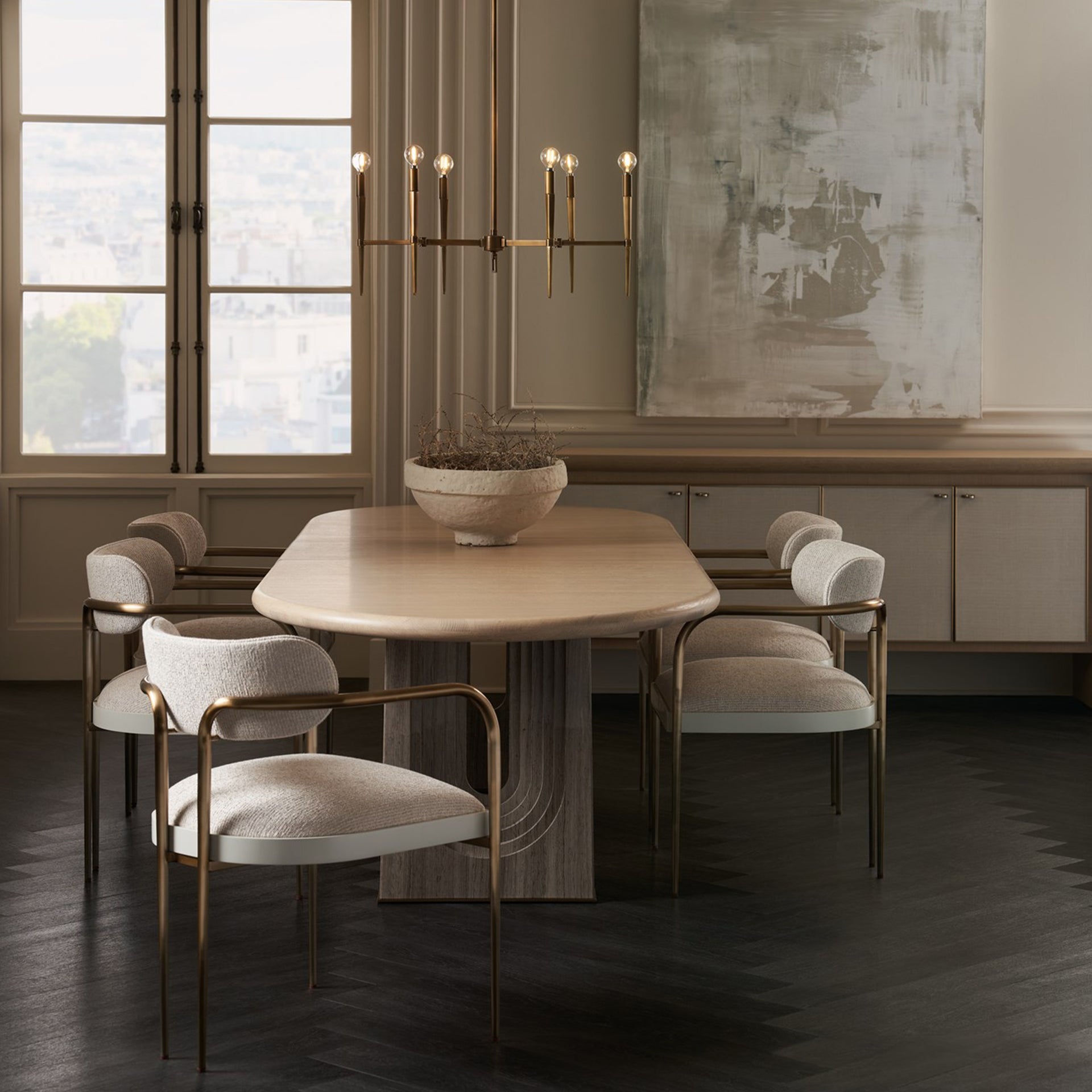 EMPHASIS DINING TABLE