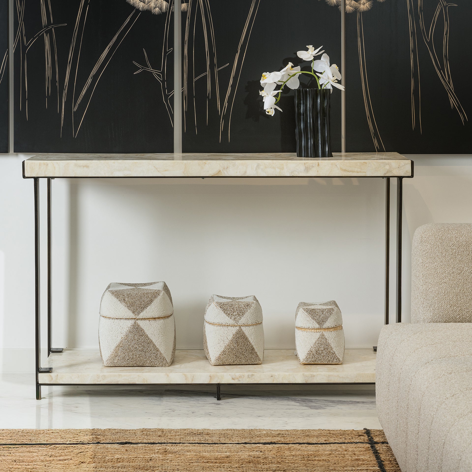 LEOPOLD CRYSTAL STONE CONSOLE