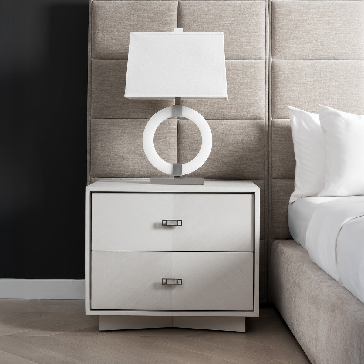 AGATE 2-DRAWER NIGHTSTAND