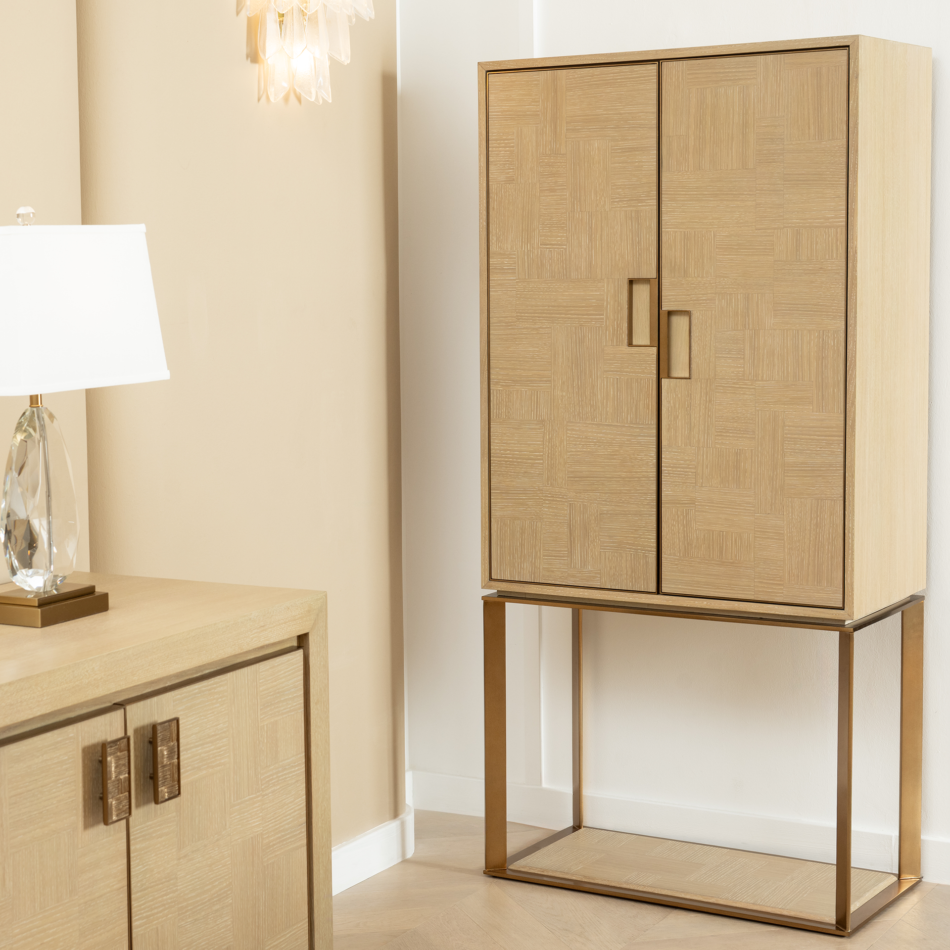 ALTO BAR CABINET