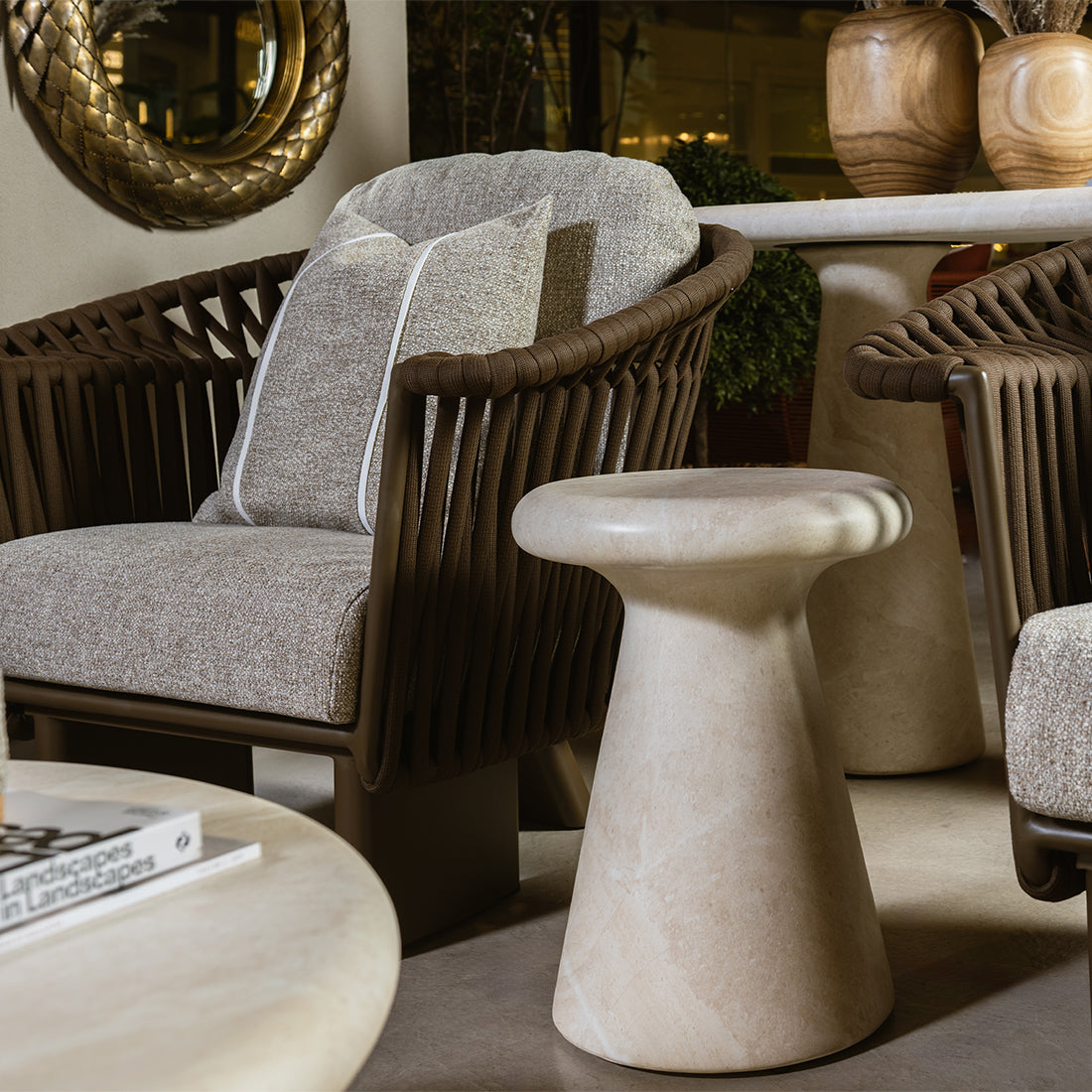 PALMA END TABLE