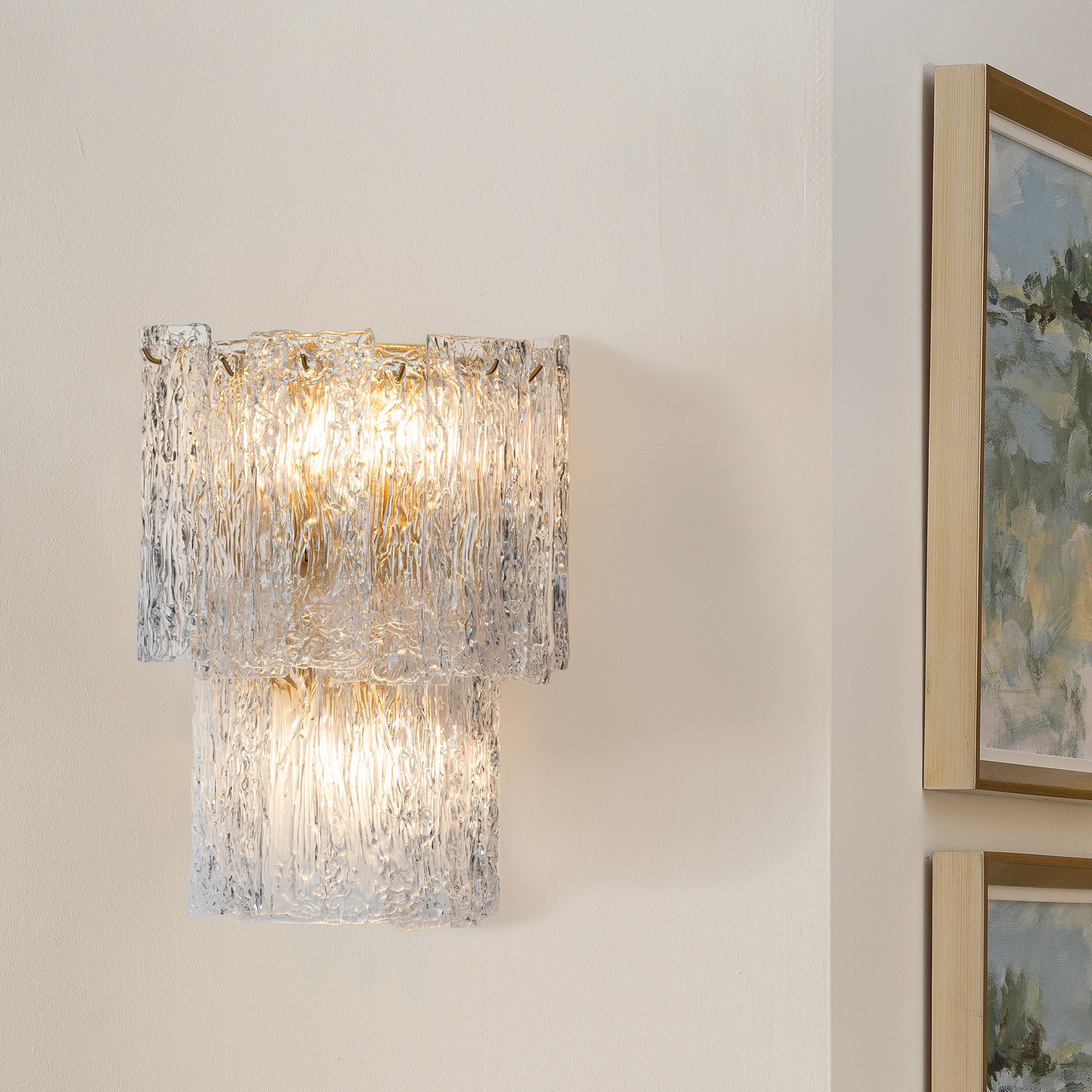 AVA ANTIQUE BRASS WALL LAMP