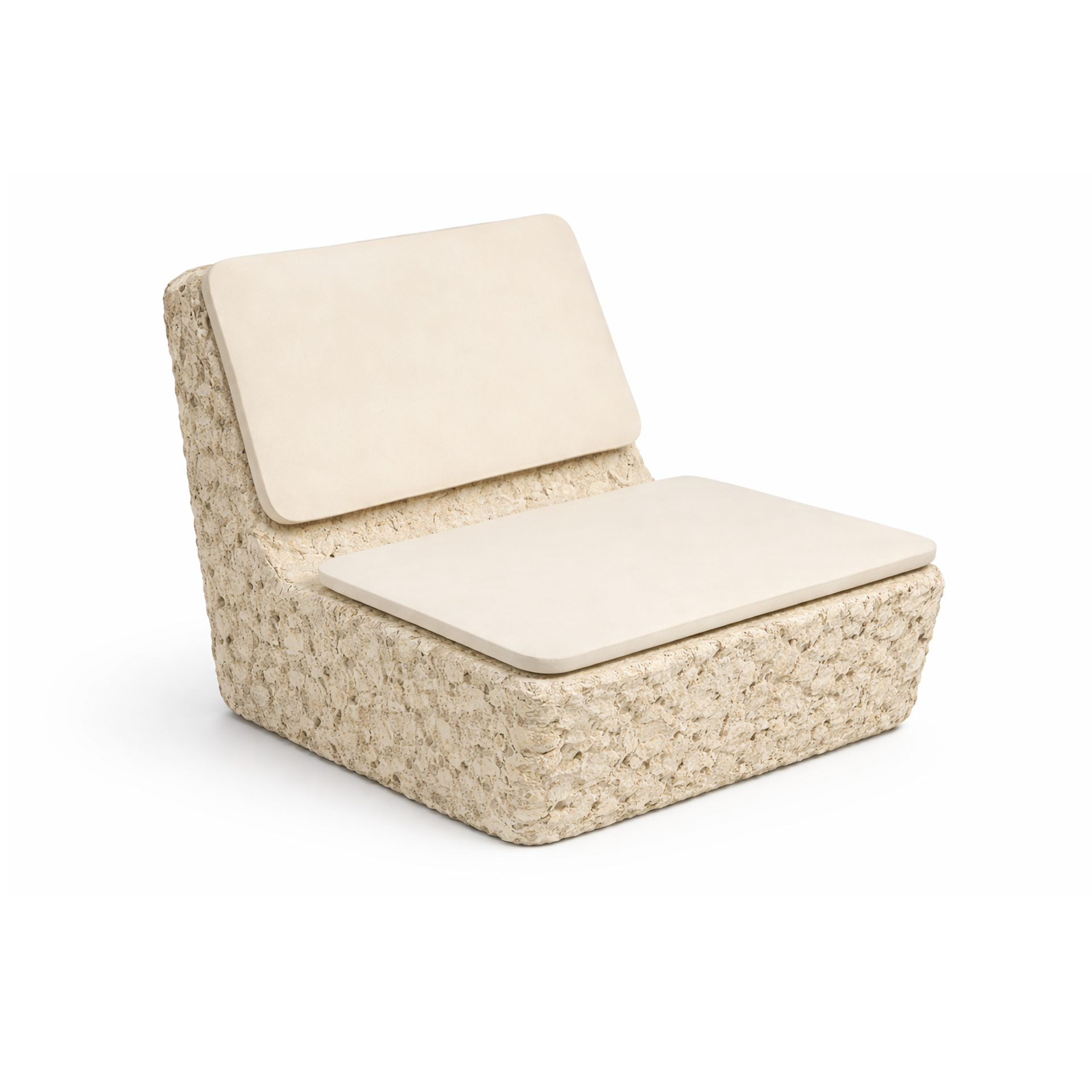 VELA LOUNGE CHAIR