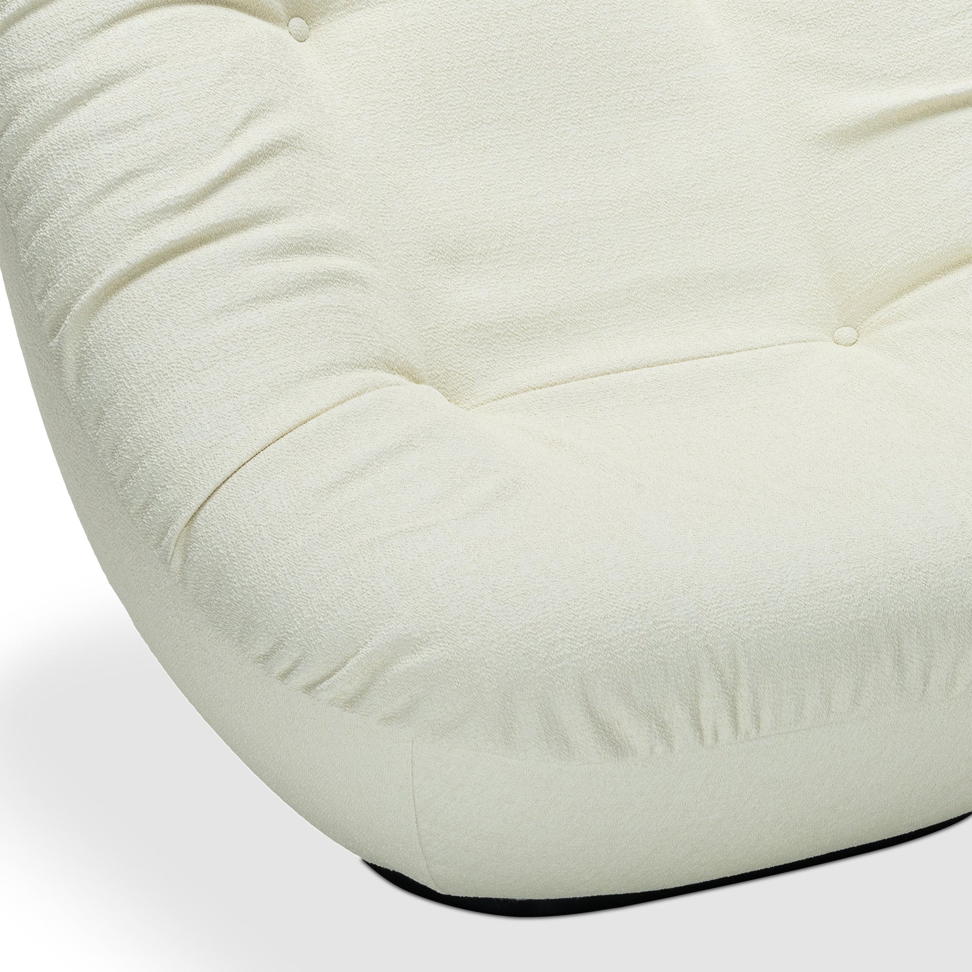BONNIE ARMCHAIR