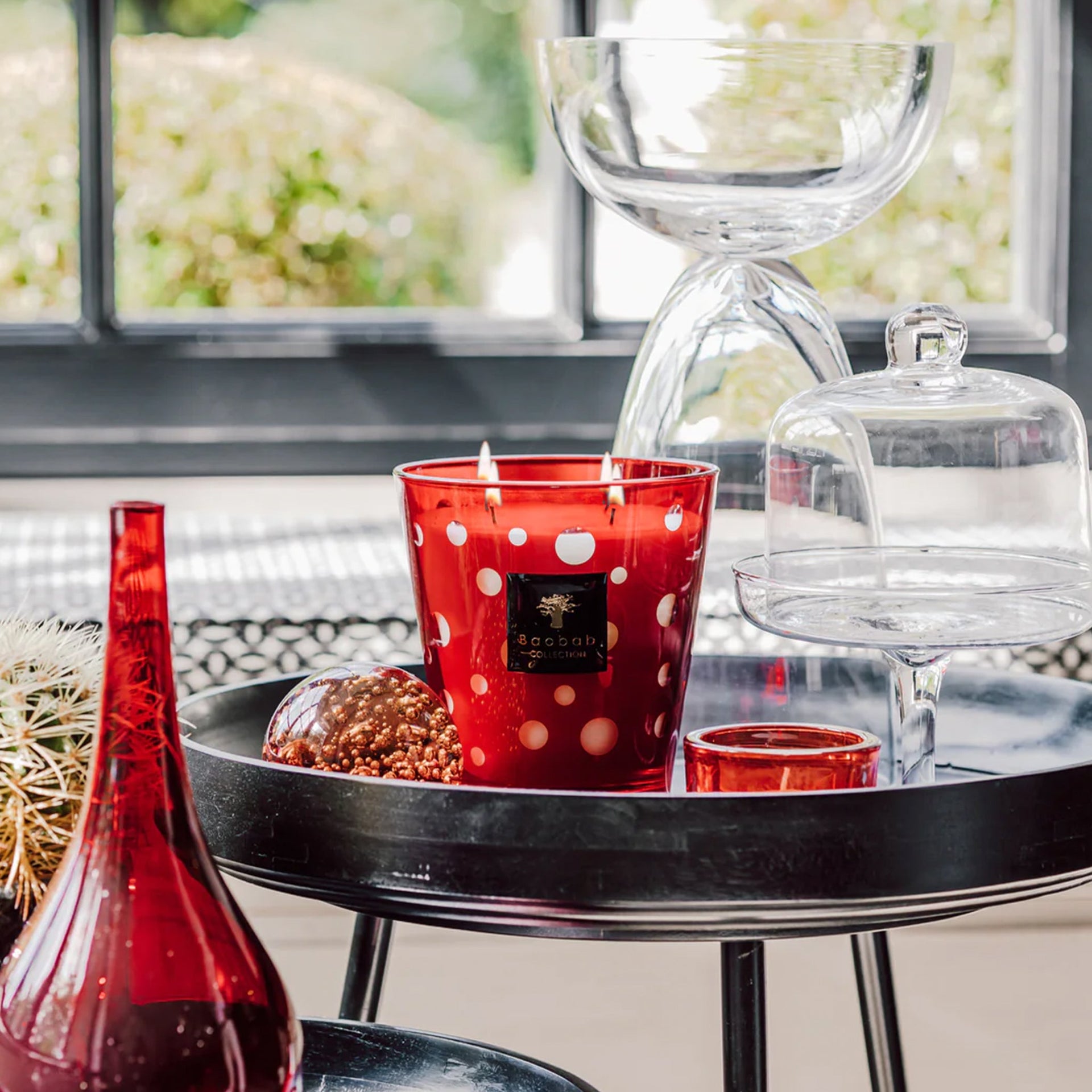 BUBBLES RED MAX16 BAOBAB SCENTED CANDLE